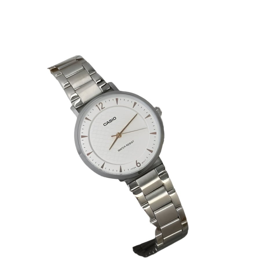 Men's Casio Silver Watch