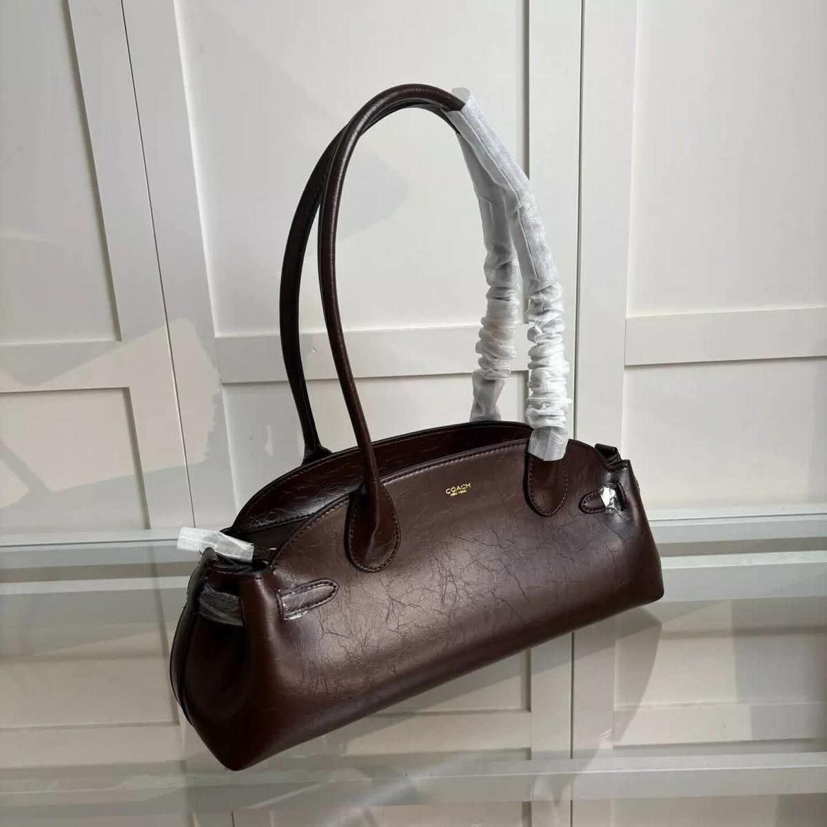 COACH Ladies' Bags – Timeless Elegance Meets Modern Style